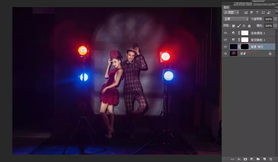 Photoshop给婚纱照片添加舞台灯光效果美化教程