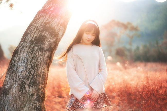 photoshop调出外景美女人像暖色逆光效果图,PS教程,